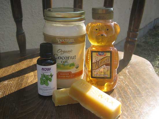 8427lip-balm-ingredients.jpeg image